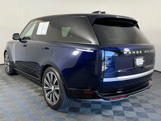 2023 Land Rover Range Rover Autobiography photo 4