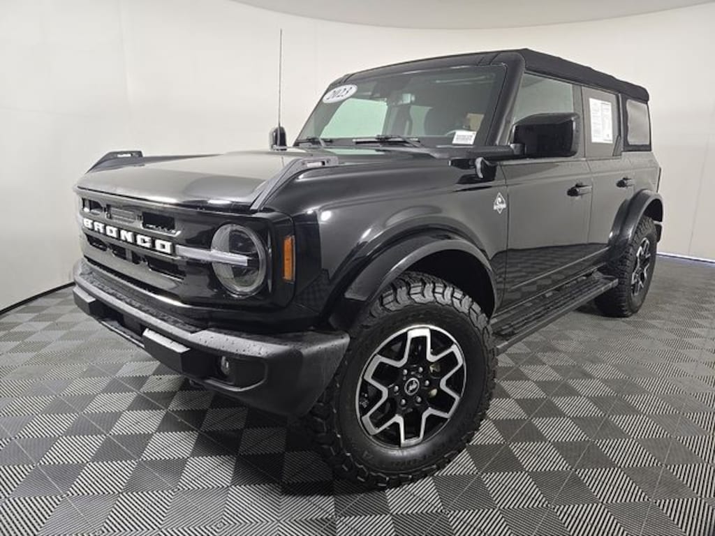 Used 2023 Ford Bronco Outer Banks SUV
