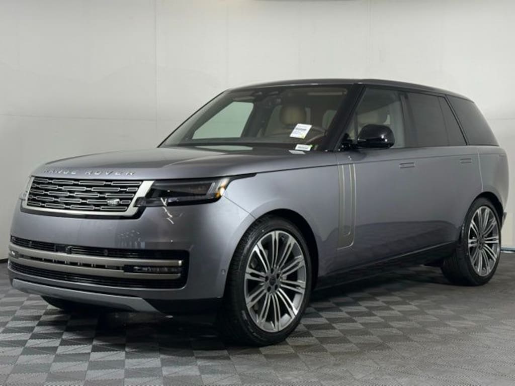 New 2026 Land Rover Range Rover SE SUV
