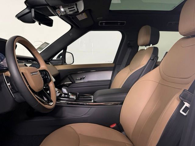 2025 Land Rover Range Rover Sport 5
