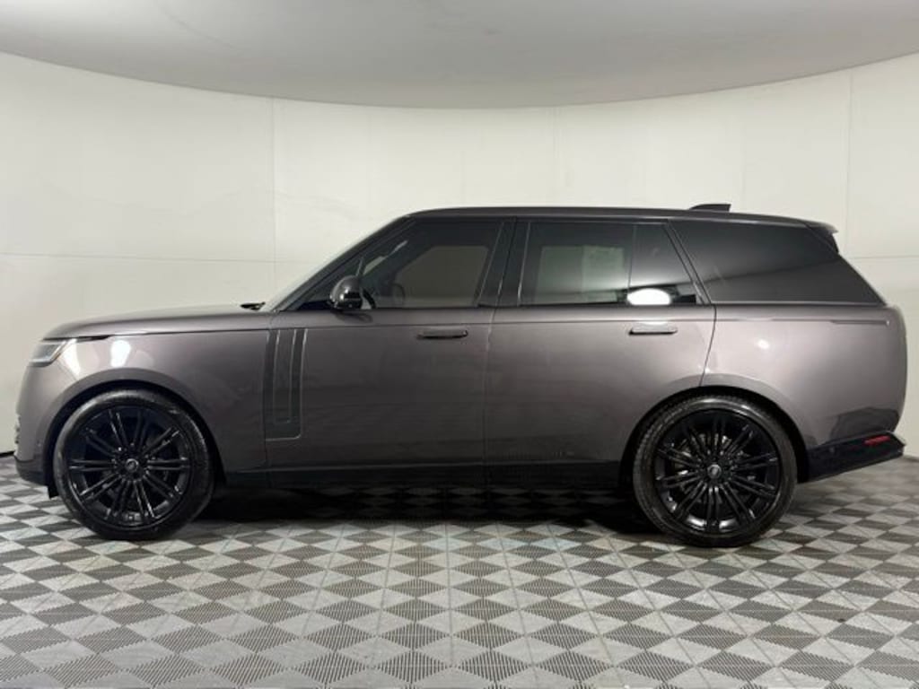 Used 2024 Land Rover Range Rover SE SUV