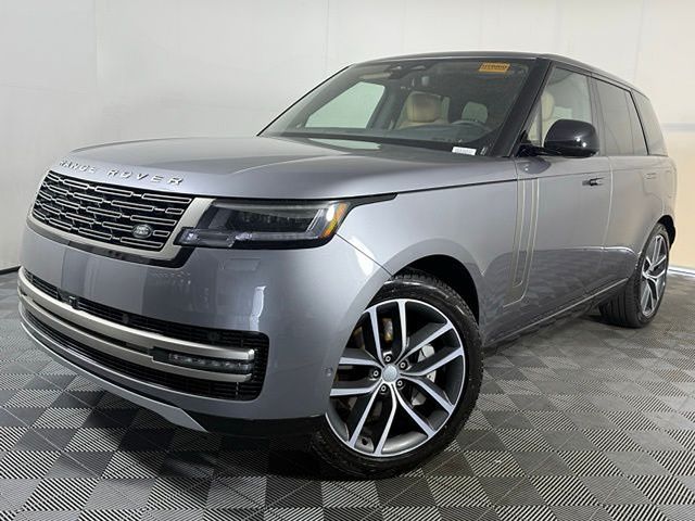 2025 Land Rover Range Rover 3.0 PHEV SE SWB's photo