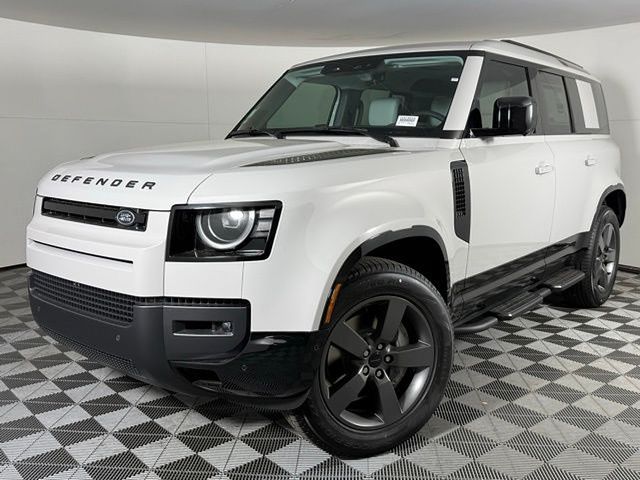 2026 Land Rover Defender 110 X-Dynamic SE P400's photo