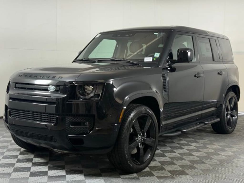 New 2025 Land Rover Defender 110 V8 SUV