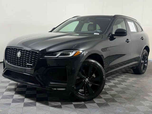 2025 Jaguar F-PACE R-Dynamic S's photo