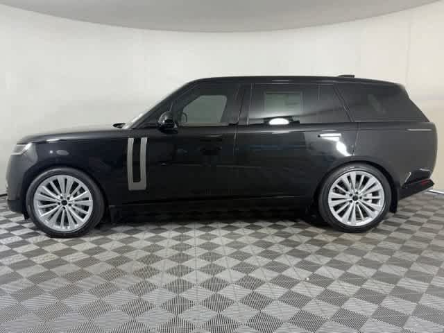 New 2026 Land Rover Range Rover SE 7 Seats SUV