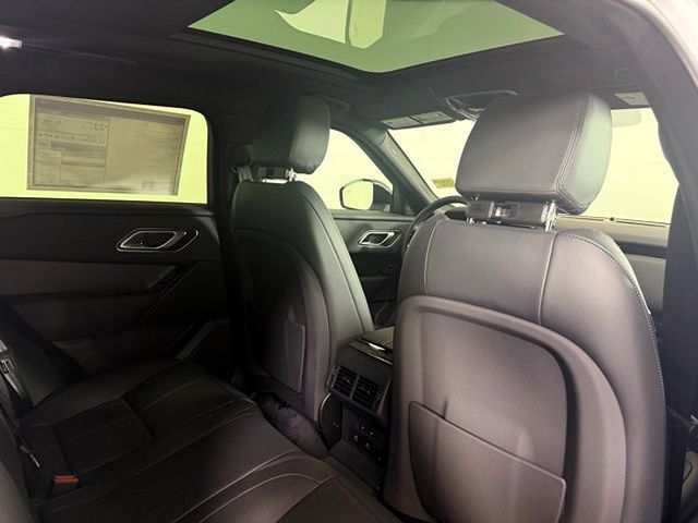 2026 Land Rover Range Rover Velar S - Photo 31