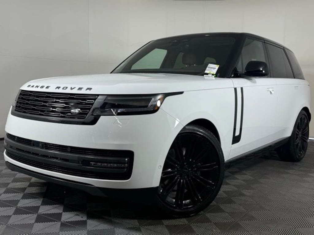 New 2026 Land Rover Range Rover SE SUV