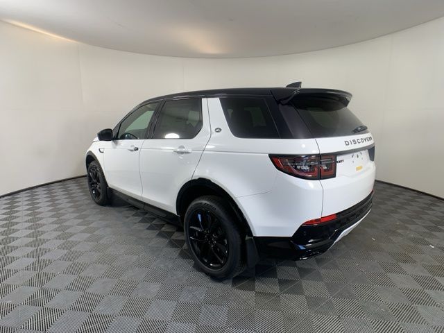 2025 Land Rover Discovery Sport SE photo 3