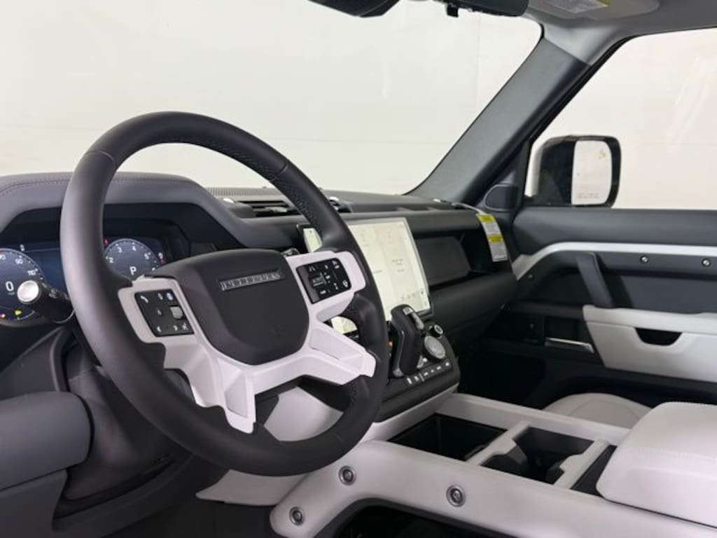 New 2026 Land Rover Defender 130 X-Dynamic SE SUV