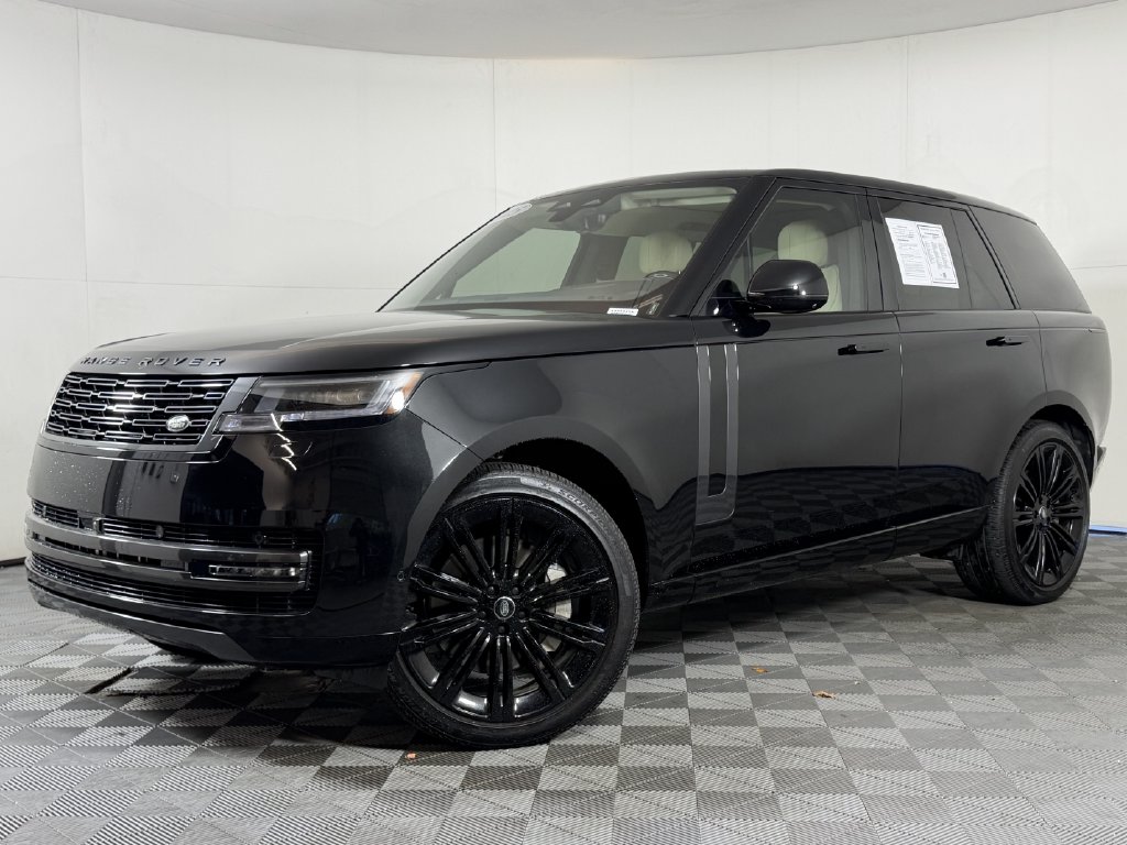 2025 Land Rover Range Rover P530 SE SUV