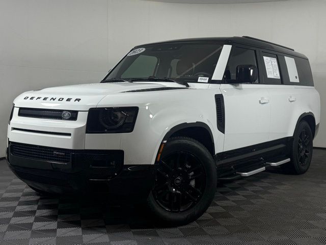 2023 Land Rover Defender X-Dynamic SE's photo