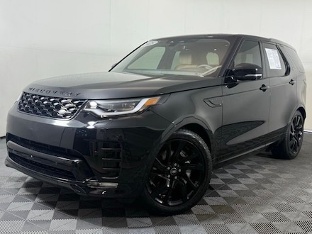 2025 Land Rover Discovery Dynamic SE SUV