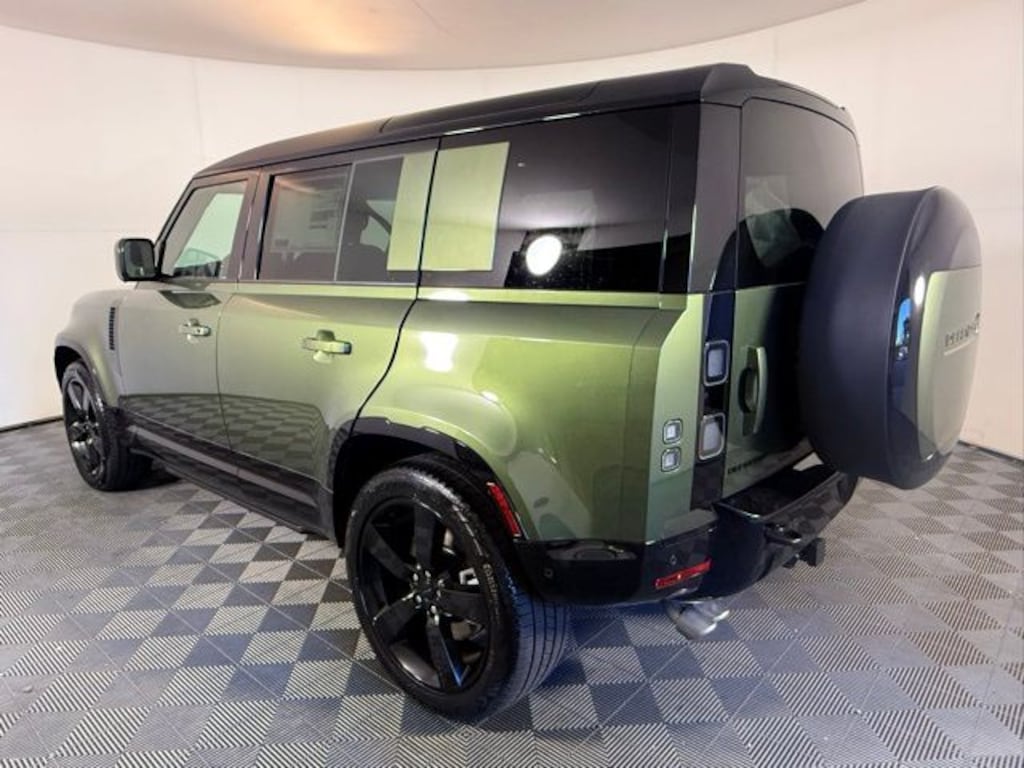 New 2026 Land Rover Defender 110 X-Dynamic SE 500PS SUV