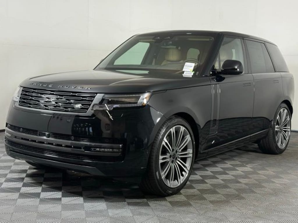 New 2026 Land Rover Range Rover SE SUV