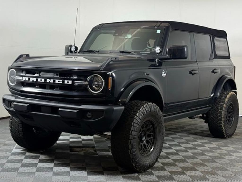Used 2023 Ford Bronco Outer Banks SUV