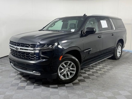 2023 Chevrolet Suburban LS SUV