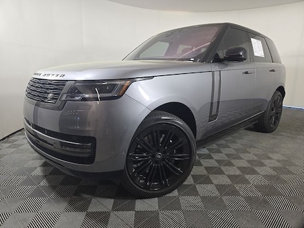2023 Land Rover Range Rover SE SUV