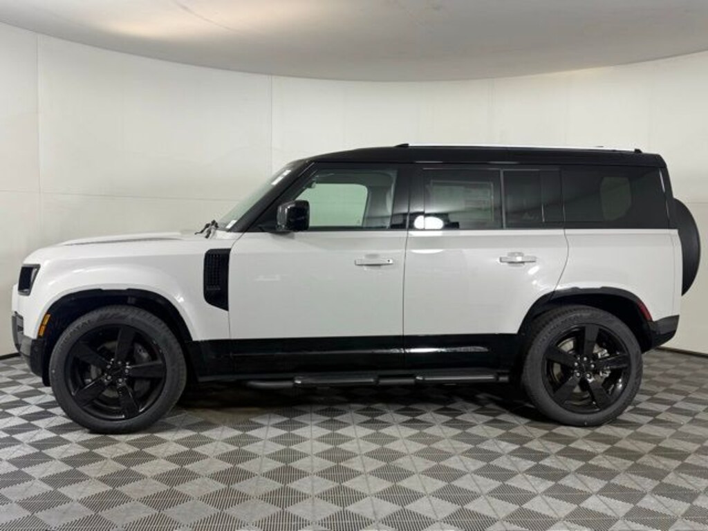 New 2026 Land Rover Defender 110 400PS X-Dynamic SE SUV