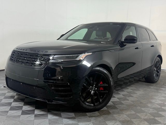 2025 Land Rover Range Rover Velar Dynamic SE's photo