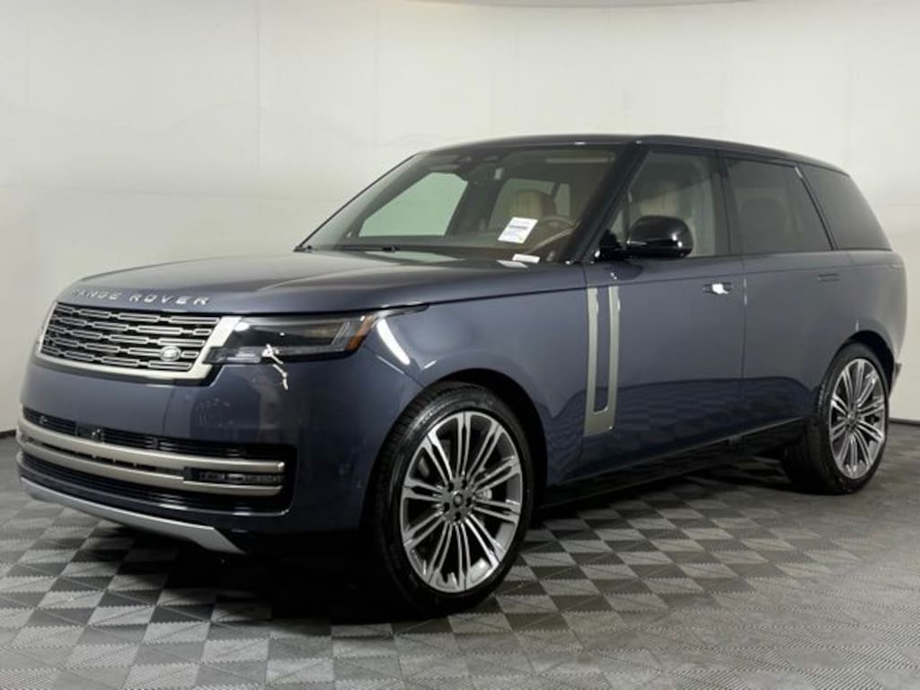 New 2025 Land Rover Range Rover SE SUV