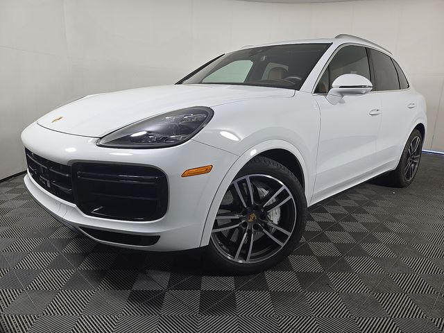 2021 Porsche Cayenne Turbo's photo