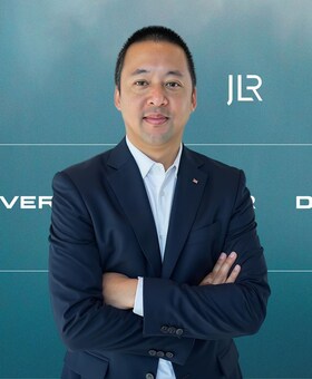 Staff member Mark Pathammavong from ID_79513072ce0a