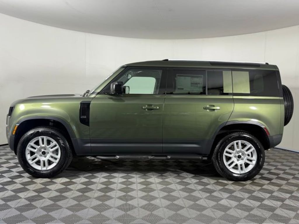 New 2026 Land Rover Defender 110 S 300PS SUV