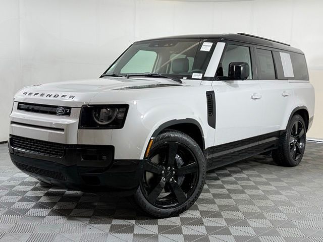 2026 Land Rover Defender 130 X-Dynamic SE P400's photo