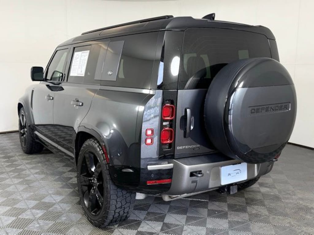 Used 2022 Land Rover Defender 110 X-Dynamic SE SUV