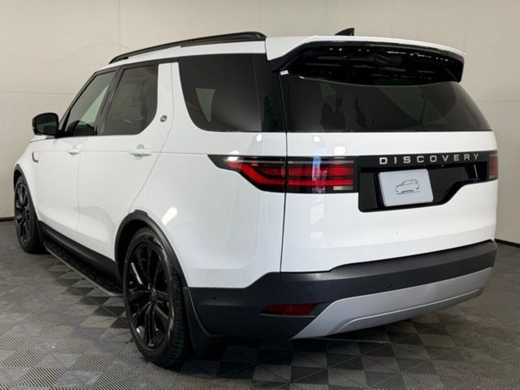New 2026 Land Rover Discovery SUV