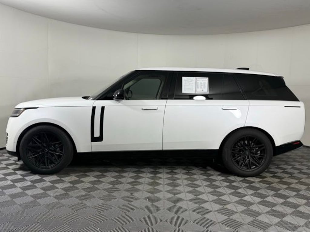 Used 2023 Land Rover Range Rover SE Long Wheel Base