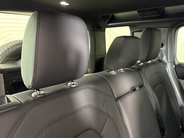 2026 Land Rover Defender S - Photo 37