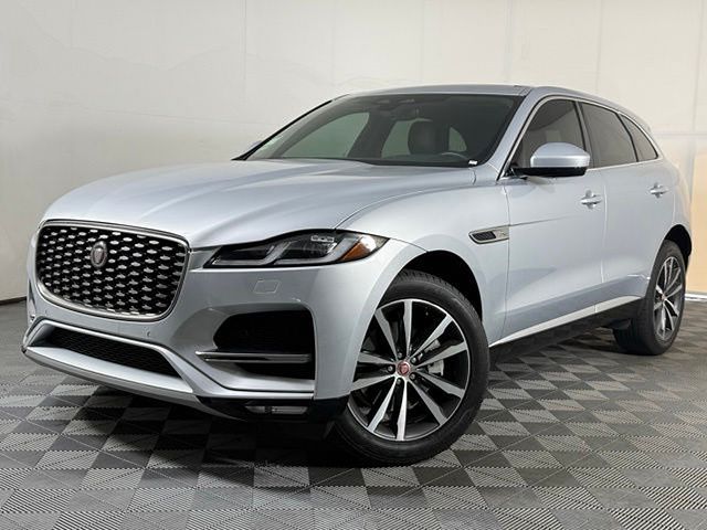 2023 Jaguar F-PACE P250 S's photo
