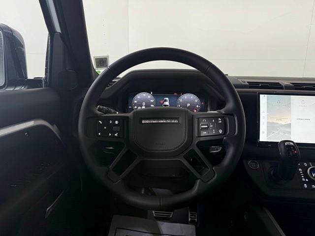 2025 Land Rover Defender V8 - Photo 25