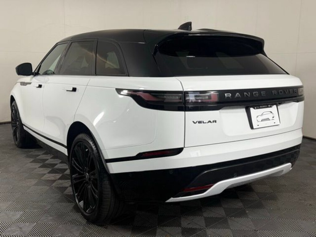 New 2026 Land Rover Range Rover Velar Dynamic SE