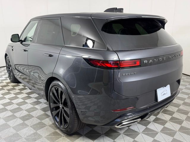 2025 Land Rover Range Rover Sport SE photo 4