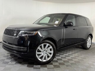 2025 Land Rover Range Rover SE SUV