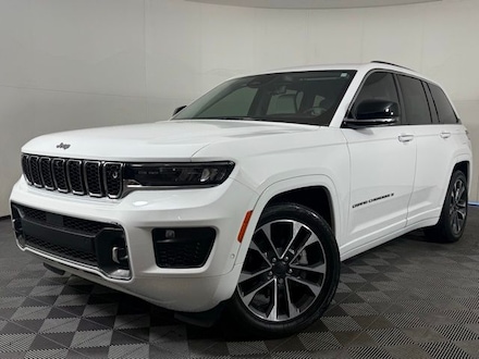 2023 Jeep Grand Cherokee Overland SUV