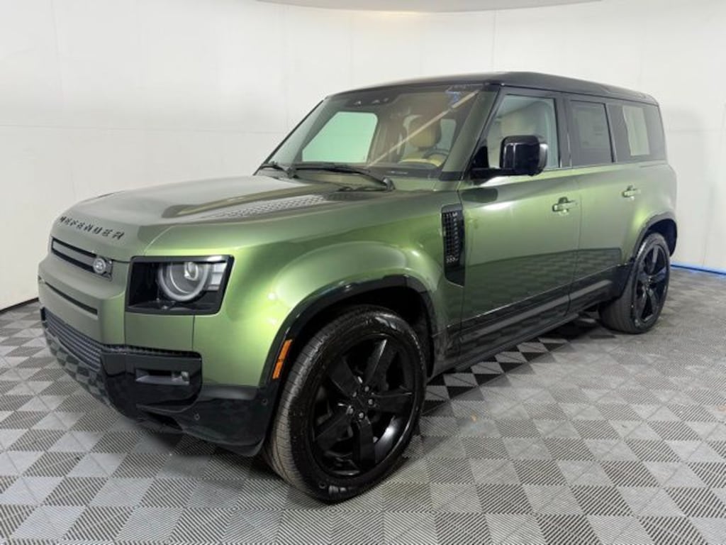 New 2026 Land Rover Defender 110 X-Dynamic SE 500PS SUV