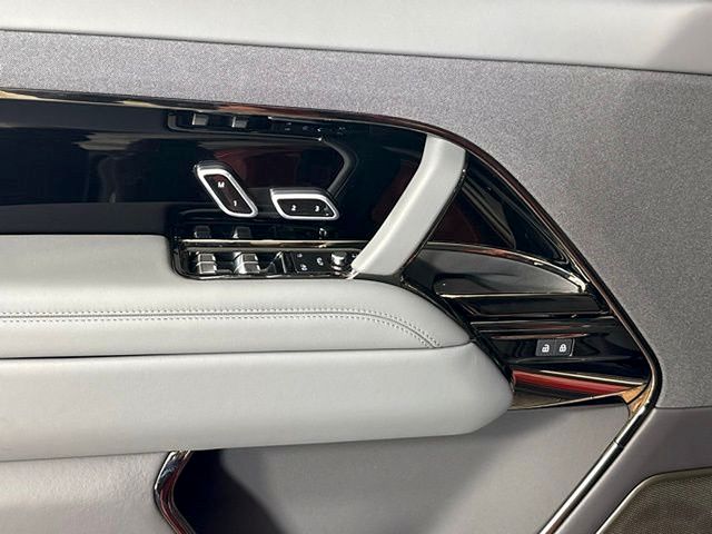 2025 Land Rover Range Rover Sport SV Edition Two - Photo 12