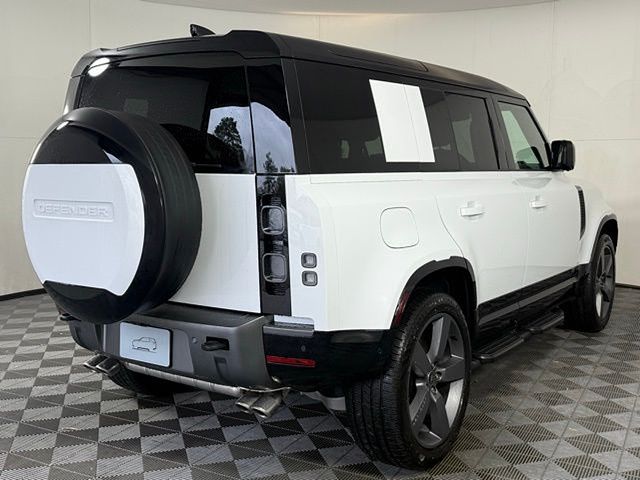2025 Land Rover Defender V8 - Photo 8