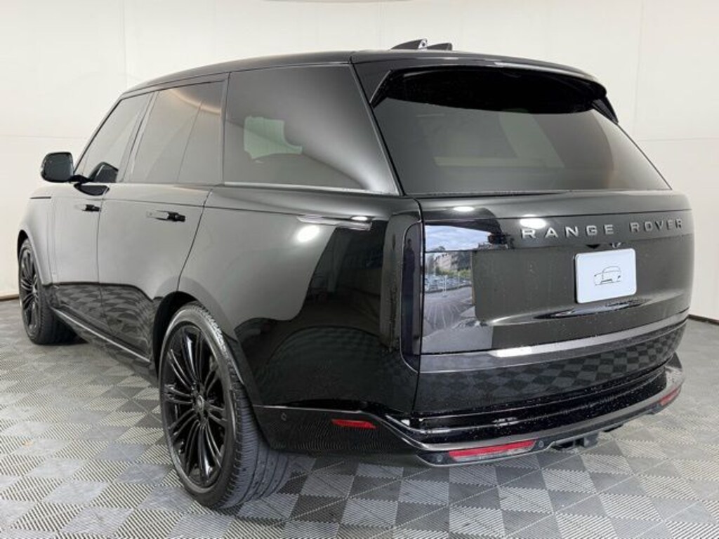 Used 2024 Land Rover Range Rover SE SUV