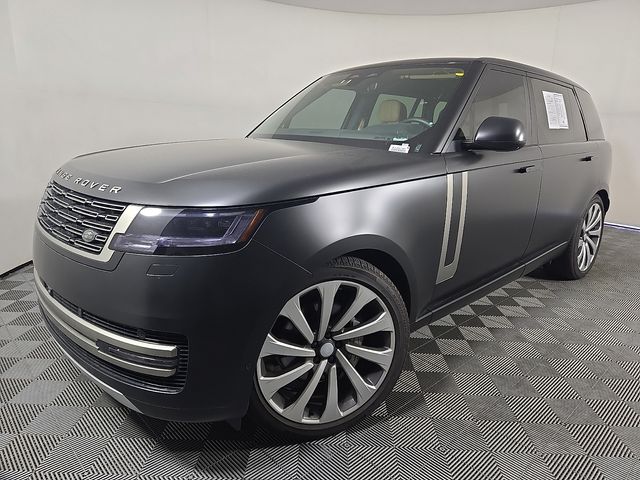 2025 Land Rover Range Rover 3.0 SE LWB 7's photo