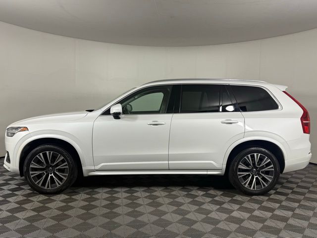2020 Volvo XC90 Momentum T6 photo 3