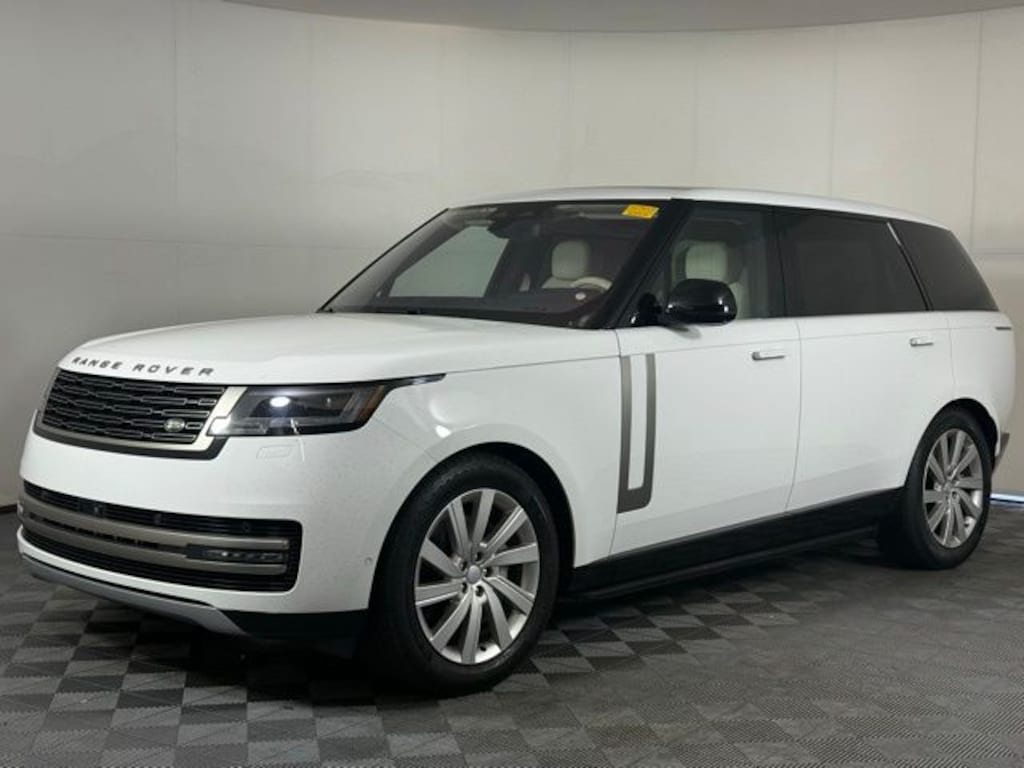 Used 2023 Land Rover Range Rover SE Long Wheel Base