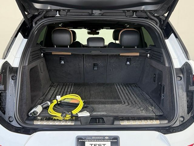 2025 Land Rover Range Rover Sport 18