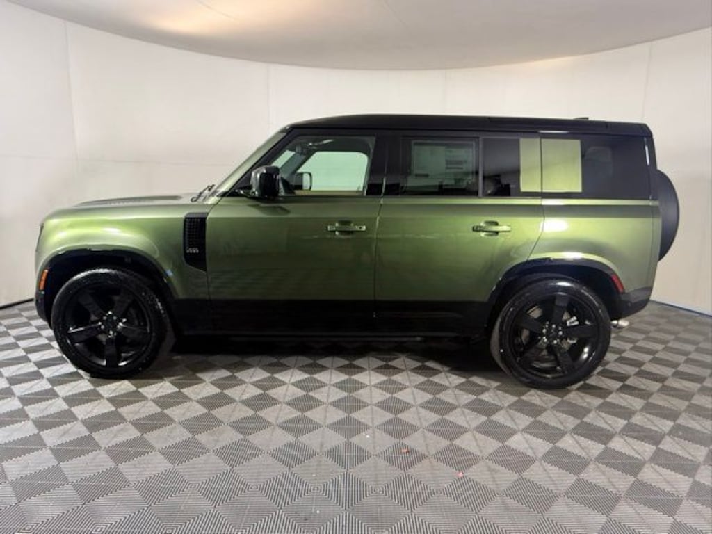 New 2026 Land Rover Defender 110 X-Dynamic SE 500PS SUV