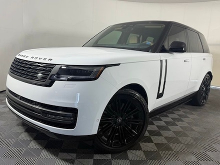 2024 Land Rover Range Rover SE SUV