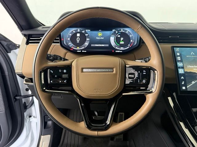 2025 Land Rover Range Rover Sport 38